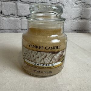 Yankee Candle Company COZY‎ SWEATER 4 oz Discontinued NOS Rare HTF